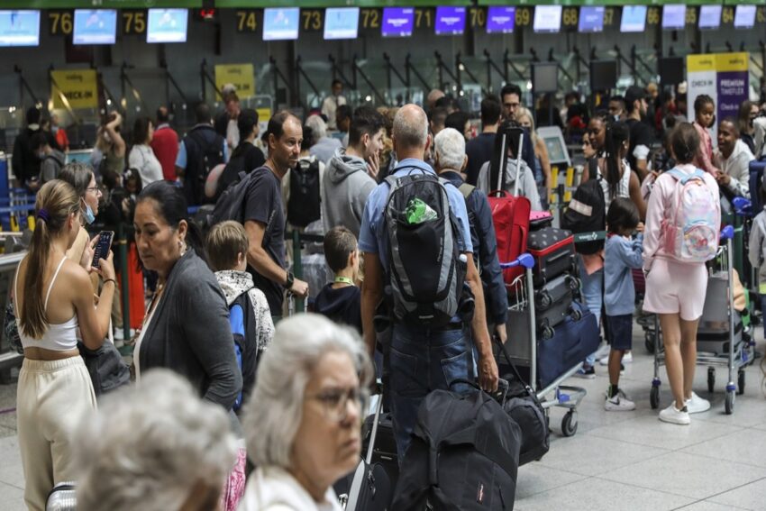 Filas Aeroporto. Crédito: Lusa