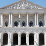 Trabalhadores do Algarve juntam-se à concentração frente à AR contra o pacote laboral