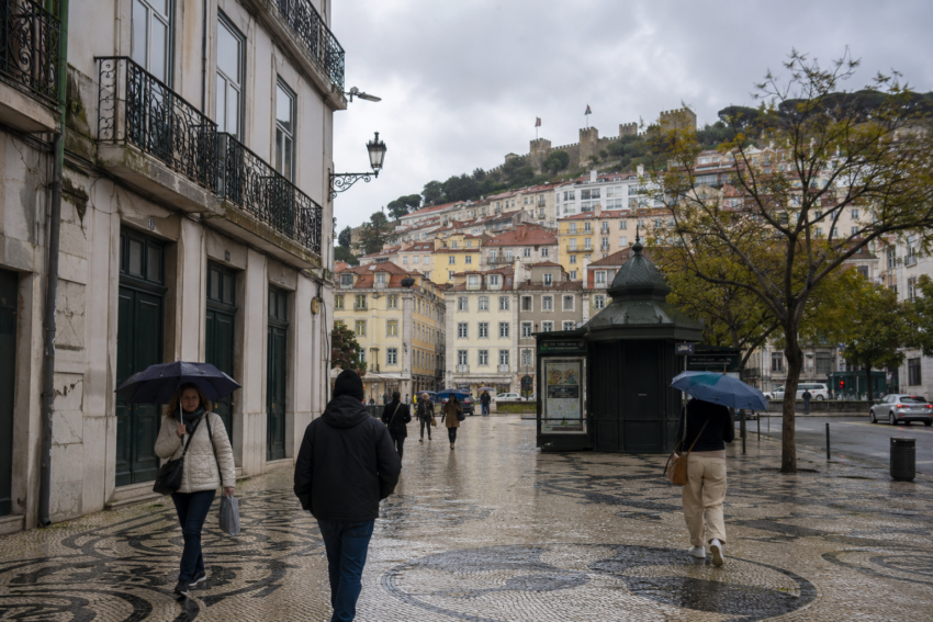 Dia de mau tempo em Portugal. Crédito: Foto AI