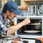Como escolher produtos duráveis, reparáveis e recicláveis que me ajudem a poupar?