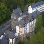 Tem 1€? Pode comprar este antigo hospital com cerca de 6.000 metros quadrados