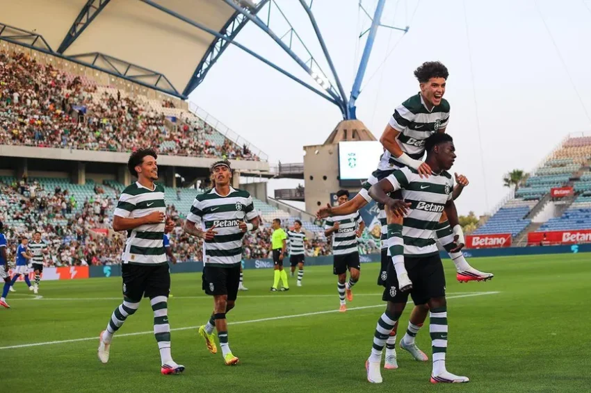 Jogo de pré-época entre o Sporting e o Strasbourg no Estádio Algarve. Crédito: Lusa