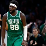 Neemias Queta é o primeiro e único português a jogar na NBA: completa hoje 27 anos e assinou há dias um contrato milionário