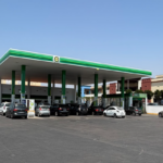 Neste posto de combustível a poucos minutos do Algarve, encher o depósito é quase 20€ mais barato