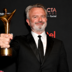 Estrela de ‘Parque Jurássico’ e ‘Peaky Blinders’, Sam Neill, morre aos 78 anos