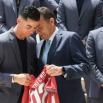 Luís Montenegro vai assistir ao Portugal-Espanha em Dallas mas terá de se ‘despachar’ para não falhar compromisso no outro lado do mundo