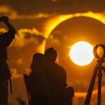 Empresa em Faro oferece óculos de eclipse a clientes que alugarem viatura