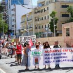 Trabalhadores do Algarve voltam às ruas por melhores salários e condições laborais