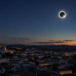 “Anel de diamante”: este fenómeno raro durante o eclipse solar vai durar cerca de 26 segundos e é isto que vai acontecer