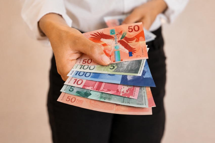 Proposta de novas notas de euro. Crédito: Foto AI