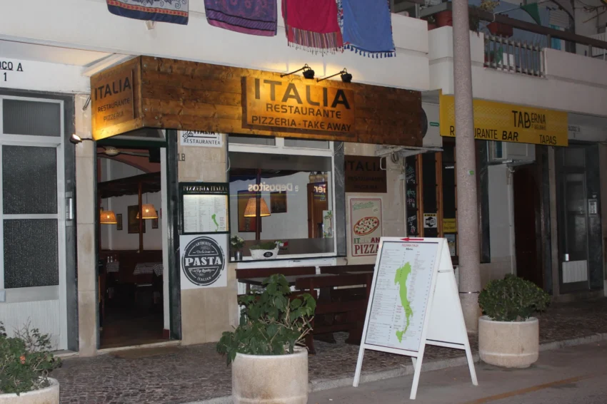 Pizzaria Itália, em Monte Gordo.