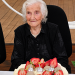 Aos 106 anos, Gracinda Silva ainda percorria 1 km para trabalhar na horta: “O segredo é trabalhar e governar a vida para criar os filhos”