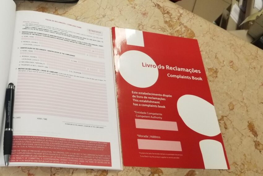 Livro de Reclamações.