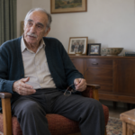 Antonio reformou-se com 44 anos de descontos e teve um corte permanente na pensão: “Perco dinheiro todos os meses”