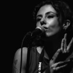 Entrevista a Rita Bravo: “A poesia deixa de ser um objeto fechado e transforma-se num encontro”