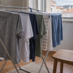 Adeus máquina de secar: conheça o método holandês para secar roupa em tempo recorde