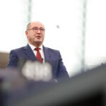 Eurodeputado Hélder Sousa Silva pede celeridade na entrega dos 261,5 milhões a Portugal