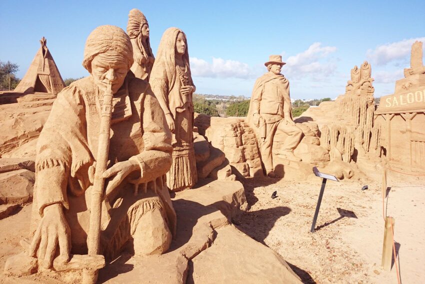 Parque de esculturas Sandcity. Crédito: Sandcity