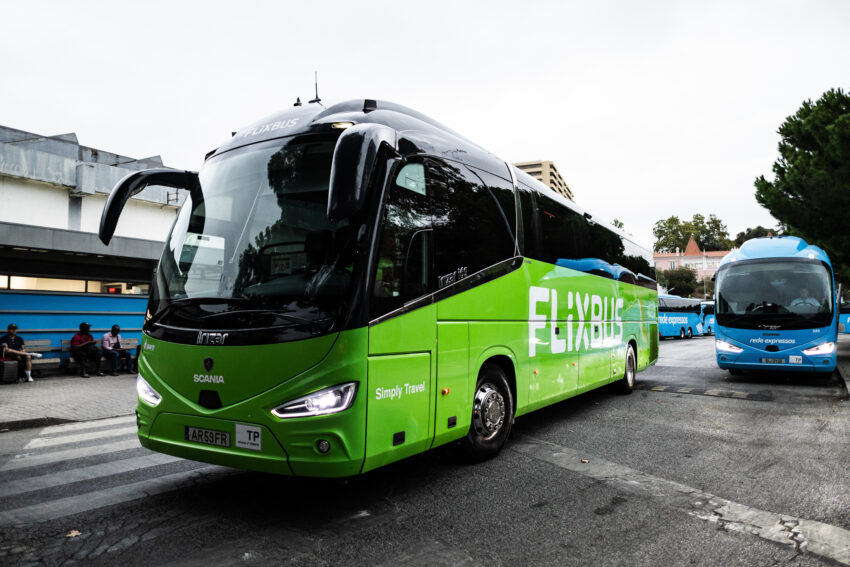 FlixBus no terminal rodoviário de Sete Rios. Crédito: Matilde Fieschi