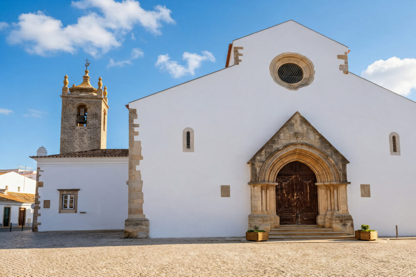 Igreja de São Clemente, em Loulé.