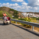Passeios de Trishaw levam 49 seniores a redescobrir Alcoutim